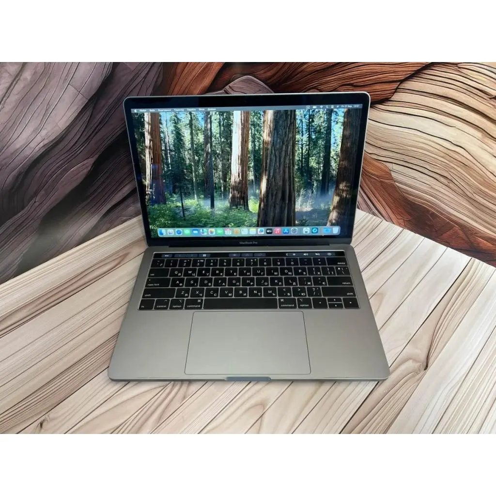 Ноутбук Apple MacBook Pro 13