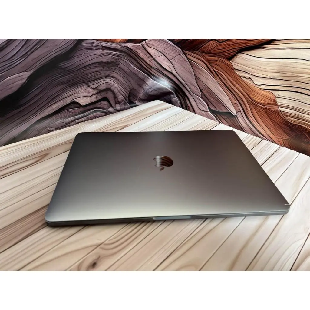 Ноутбук Apple MacBook Pro 13