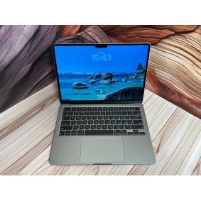 Б/в Ноутбук Apple MacBook Air 13.6" 2022 M2/24/512 (V439YY75V9)