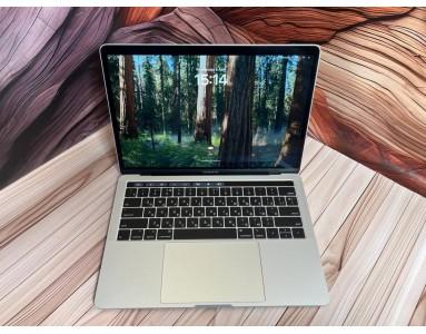 Б/в Ноутбук Apple MacBook Pro 13" i5-8259U/16/500 (C02XV2EFJHD4) Б/в Ноутбук Apple MacBook Pro 13" i5-8259U/16/500 (C02XV2EFJHD4)